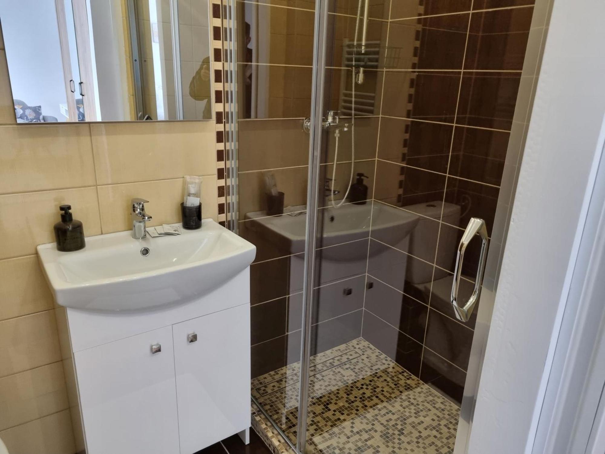 Saturn Studio Brašov Exteriér fotografie